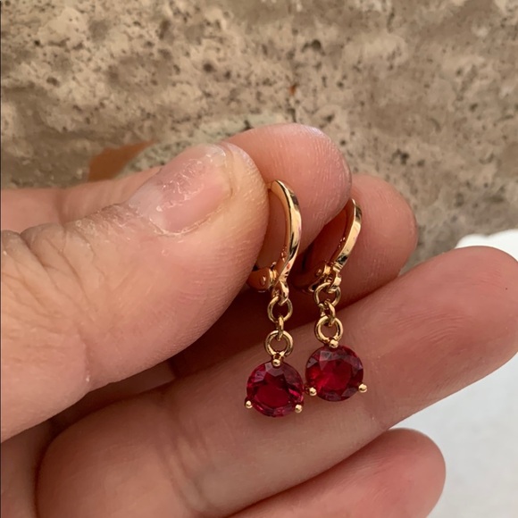 Elegant  Rose Gold and Red Drop Earrings - Picture 5 of 5